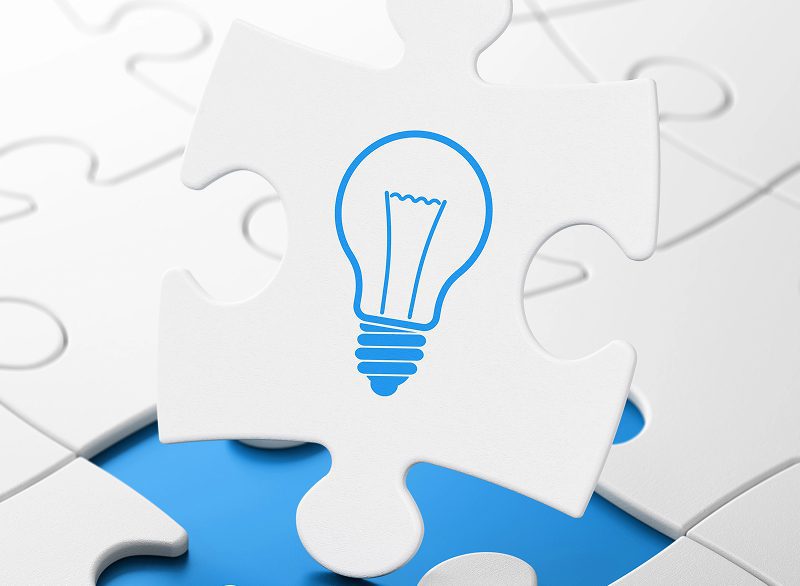 jigsaw with lightbulb